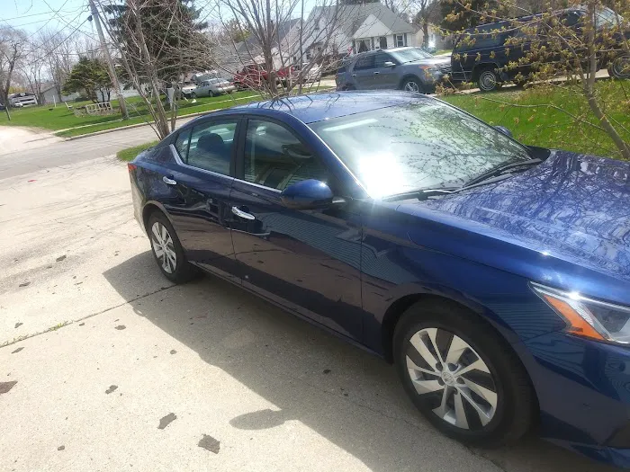 Enterprise Rent-A-Car Picture 3