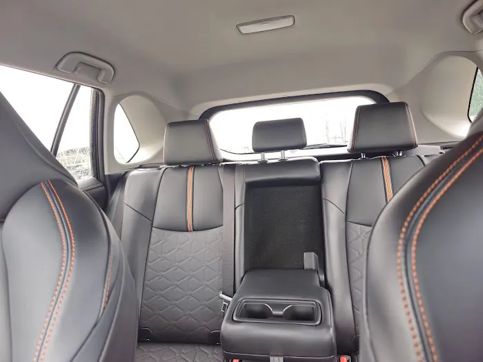 Avis Car Rental Picture 2