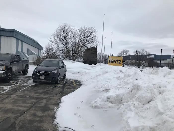 Hertz Car Rental - Appleton - Communication Hle Picture 4