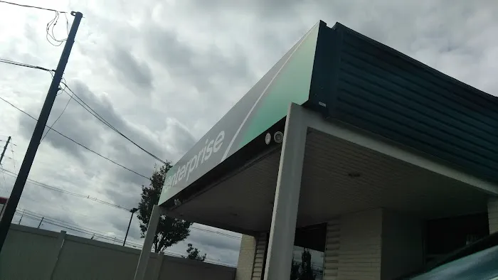 Enterprise Rent-A-Car Picture 5