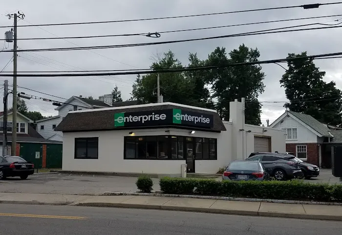 Enterprise Rent-A-Car Picture 2