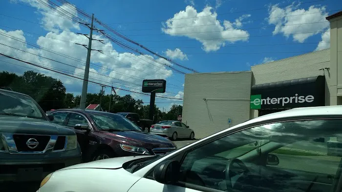 Enterprise Rent-A-Car Picture 9