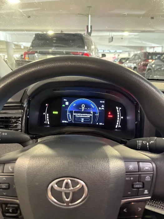 Avis Car Rental Picture 10