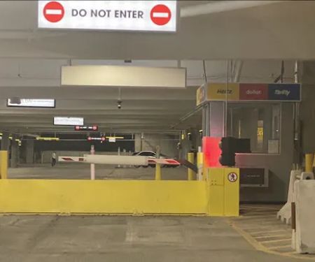 Dollar Car Rental - Louisville International Airport