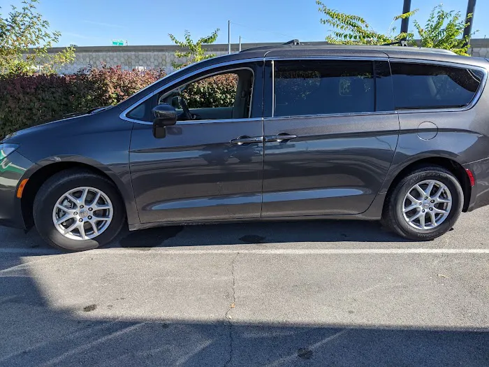 Enterprise Rent-A-Car Picture 10