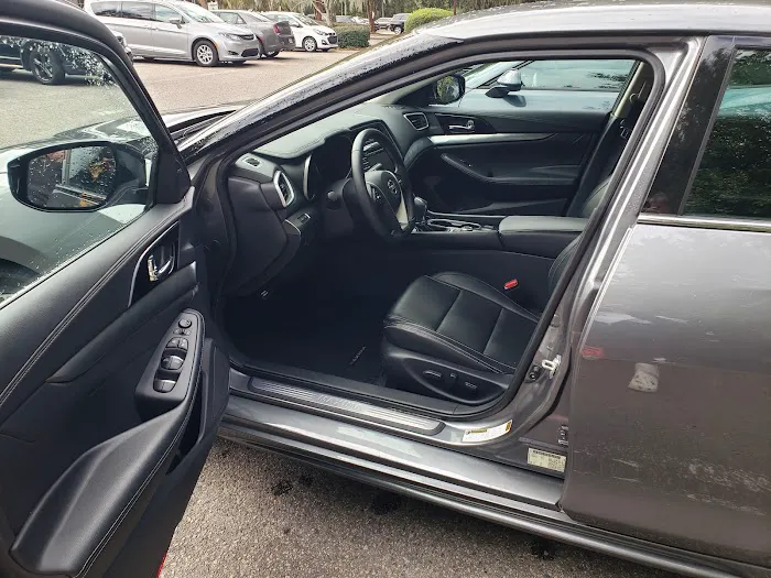 Enterprise Rent-A-Car Picture 8