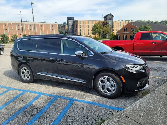 Enterprise Rent-A-Car Picture 2