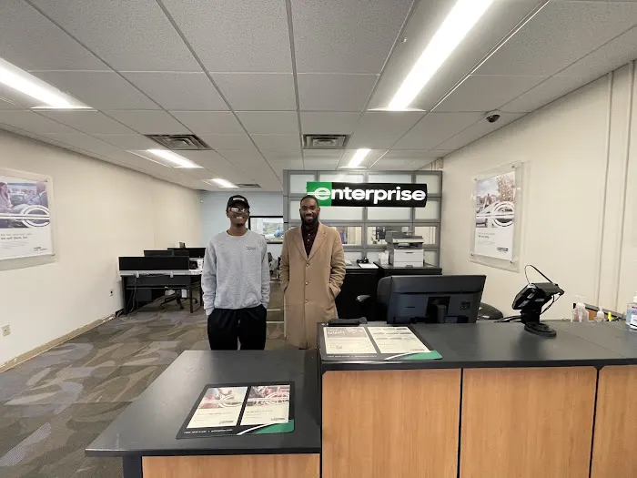Enterprise Rent-A-Car Picture 4