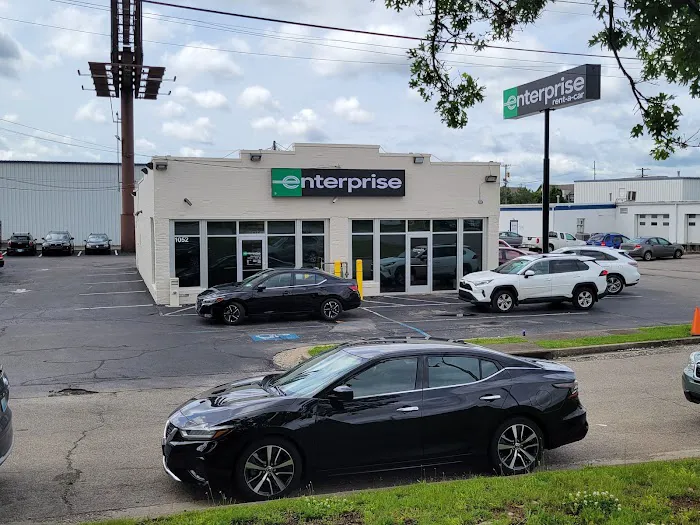 Enterprise Rent-A-Car Picture 1