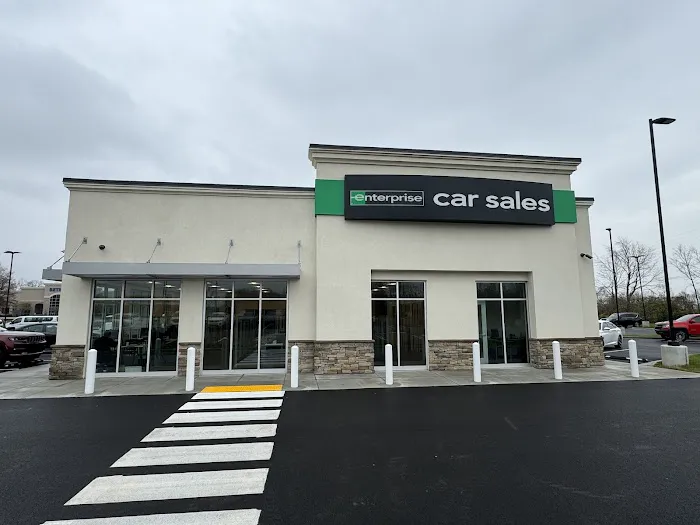 Enterprise Rent-A-Car Picture 2