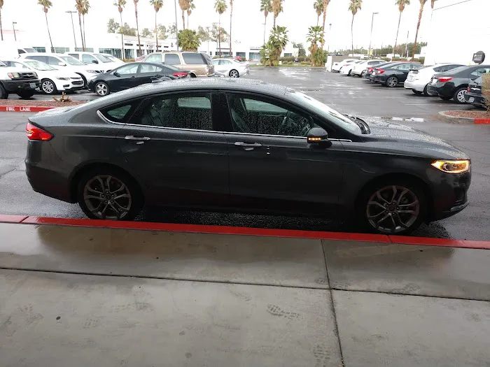Enterprise Rent-A-Car Picture 2