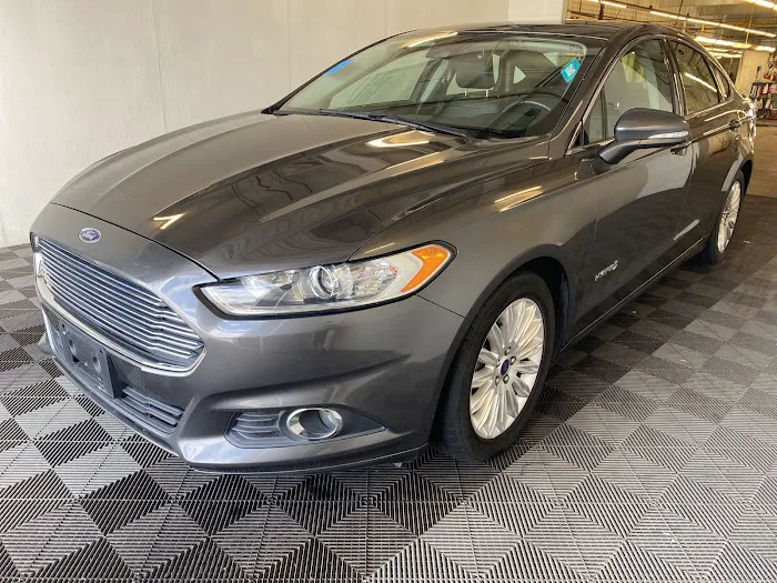 Empire Cash Car Rental Picture 6
