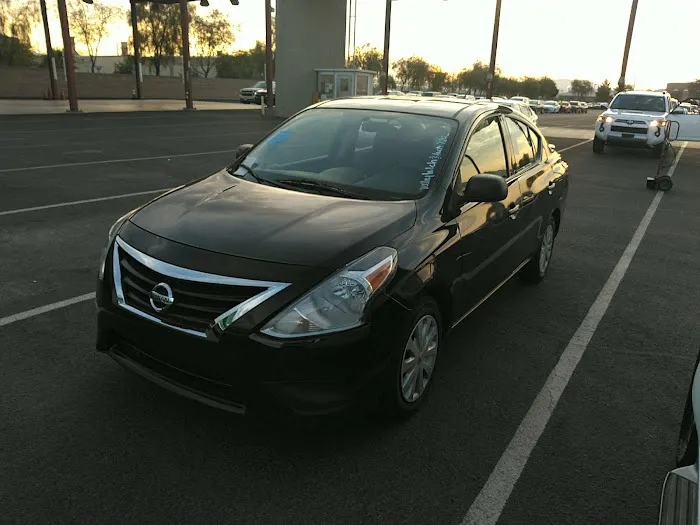 Empire Cash Car Rental Picture 1