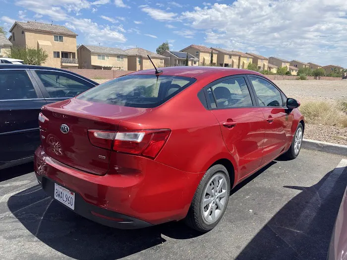 Hamanti Cash Car Rental Picture 2