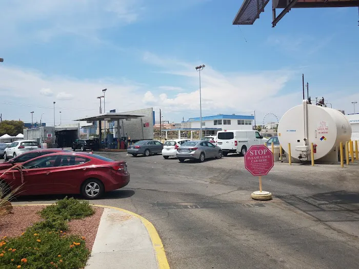 Dollar Car Rental - Swenson Street Picture 10