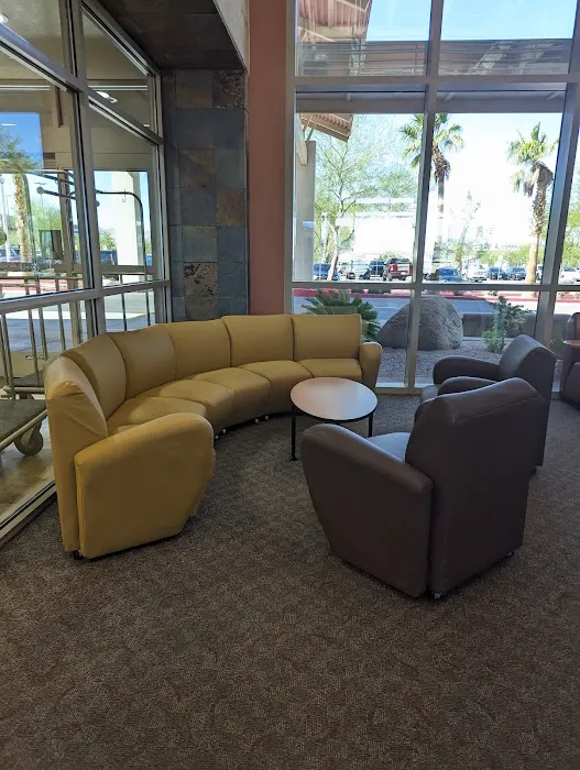 Hertz Car Rental Picture 3