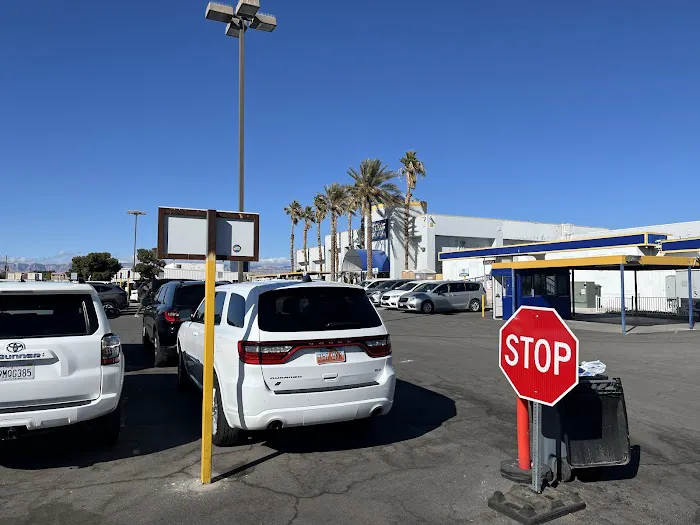 Fox Rent A Car Las Vegas Picture 3