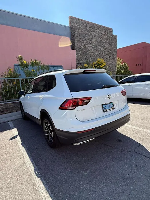 Eagle Car Rental Picture 8