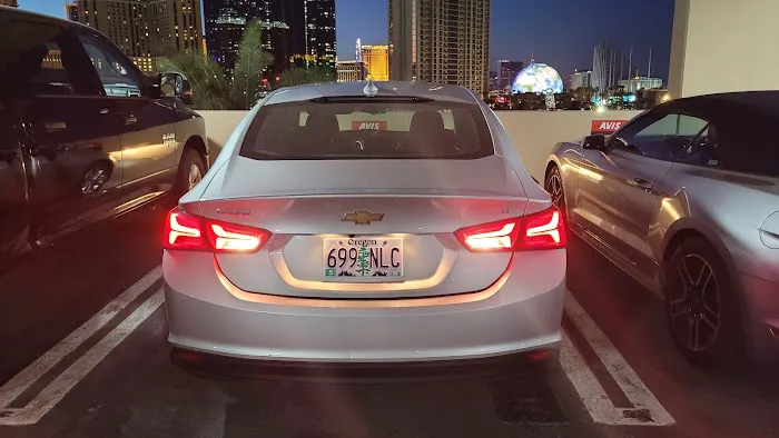 Avis Car Rental Picture 6