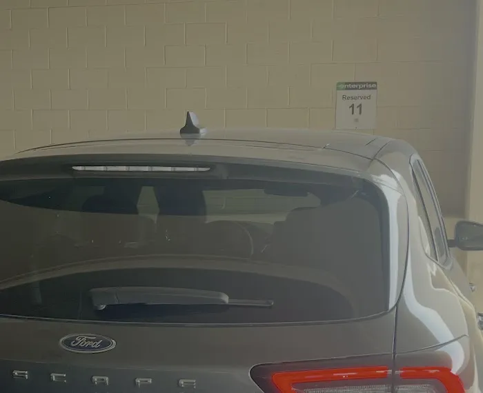 Enterprise Rent-A-Car Picture 9