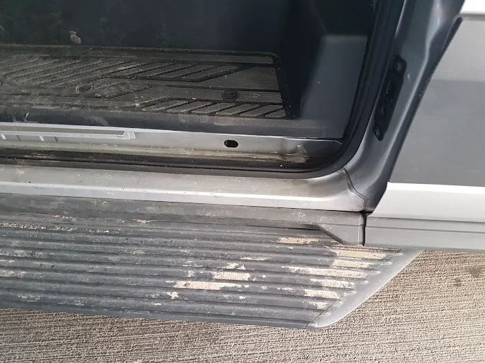 Avis Car Rental Picture 3