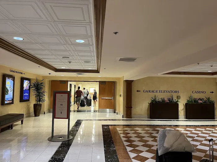 Hertz Car Rental - Las Vegas - The Venetian Ihg Picture 7