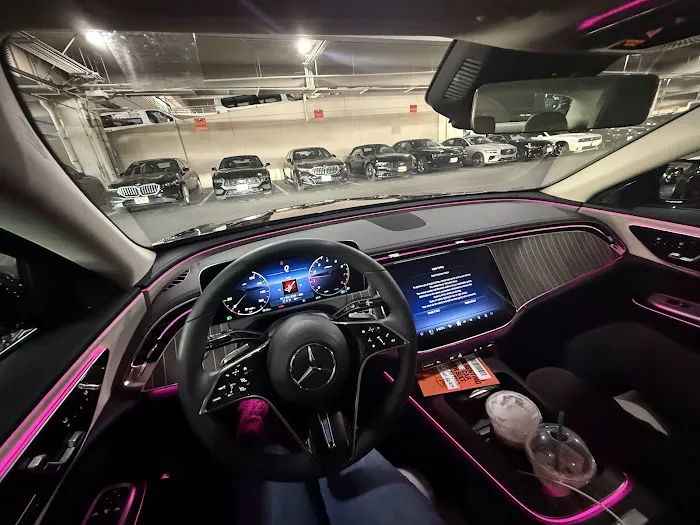 SIXT Rent a Car Las Vegas Int Airport Picture 4
