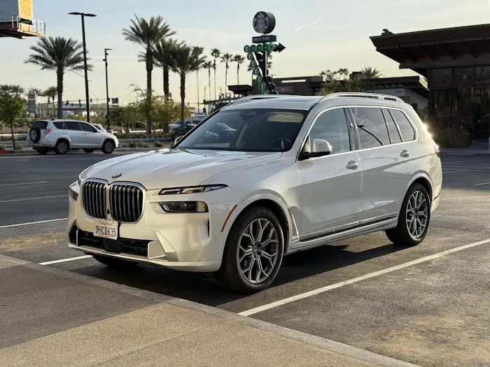 SIXT Rent a Car Las Vegas Int Airport Picture 8