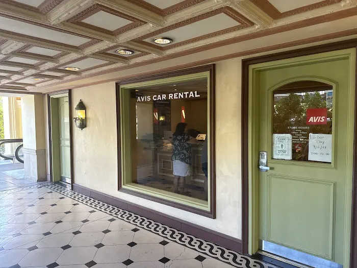 Avis Car Rental Picture 3