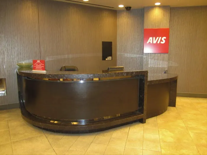 Avis Car Rental Picture 1