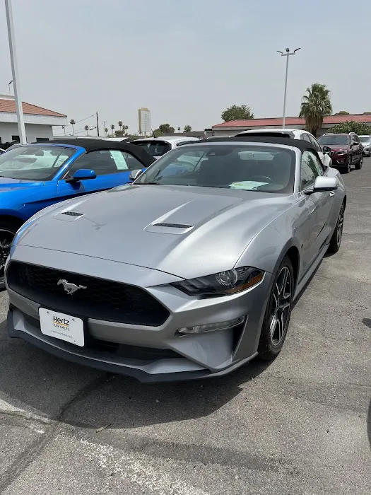 Hertz Car Rental - Las Vegas - East Sahara Avenue Picture 7