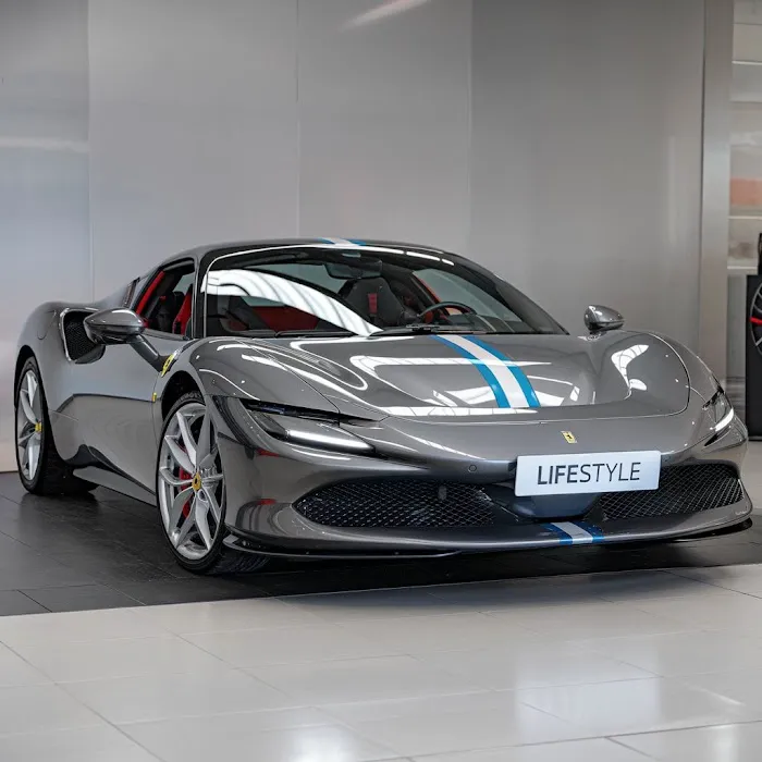 Luxe Lifestyle Cars Picture 9