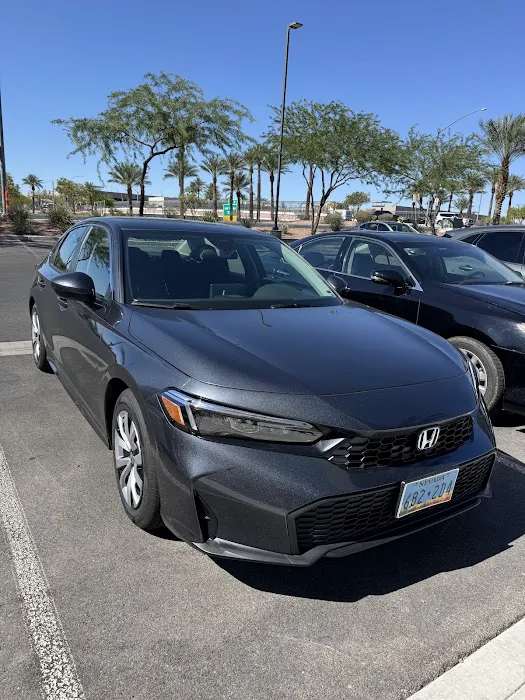 Hola Car Rentals Picture 2
