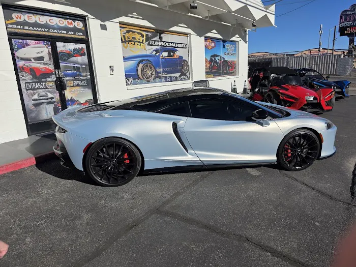 VSSR - Vegas SlingShot Rentals Picture 10