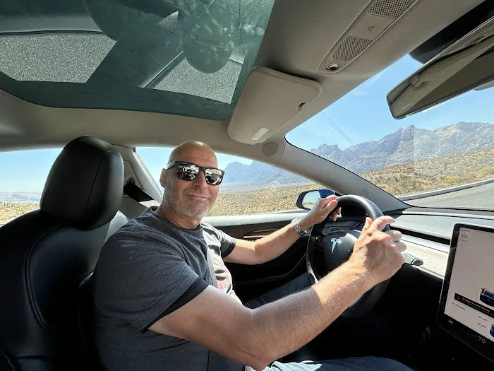 Hertz Car Rental - Las Vegas - Circa Resort Picture 2