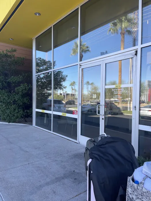 Hertz Car Rental - Las Vegas - W Sahara Avenue Picture 5