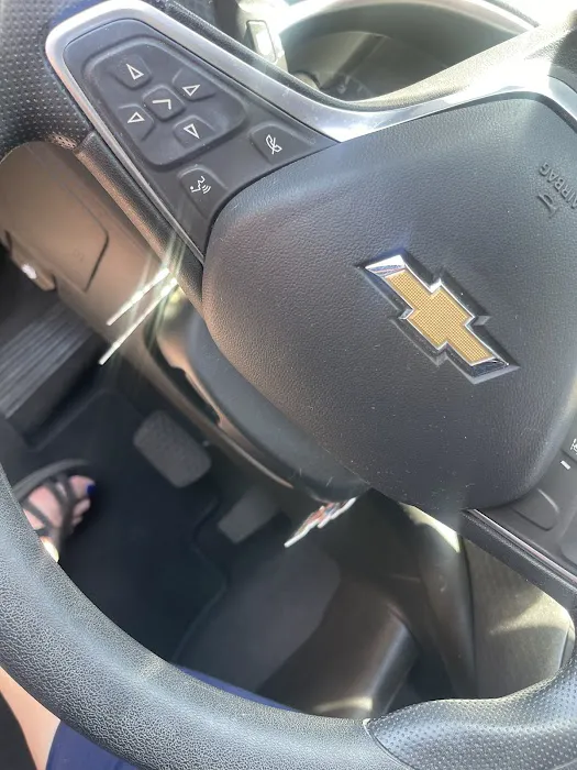Avis Car Rental Picture 3