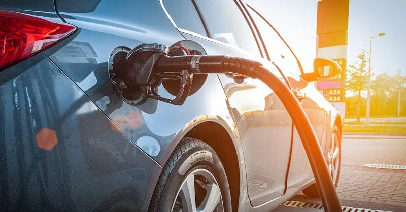 How to Navigate Rental Car Fuel Policies When Driving Long Distances | LifeStar Car Rental