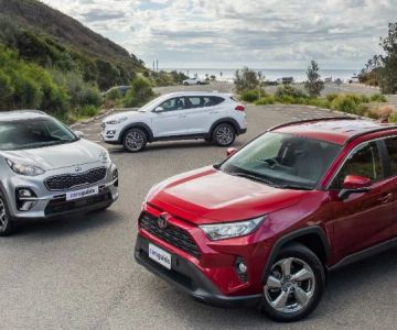 7 Reasons Travelers Prefer Mid-Size Cars Over Compact Models