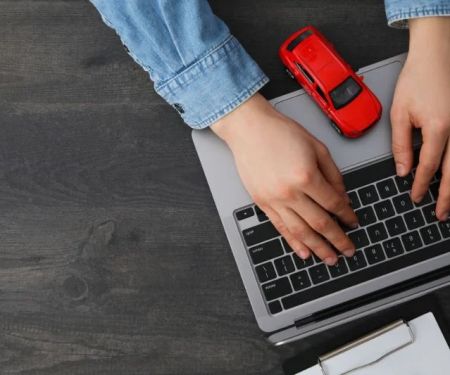 How to Find a Small Fuel-Efficient Rental Car for Business Travel in the U.S.