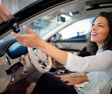 How to Compare Rental Car Company Reviews & Reputation Before Booking