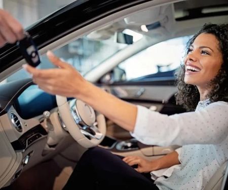 How to Compare Rental Car Company Reviews & Reputation Before Booking