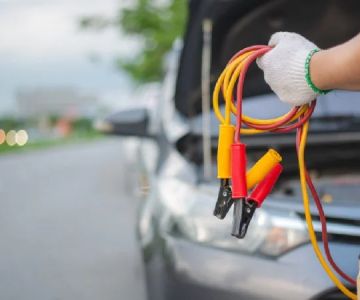 What to Do When Your Rental Car Battery Dies on the Road
