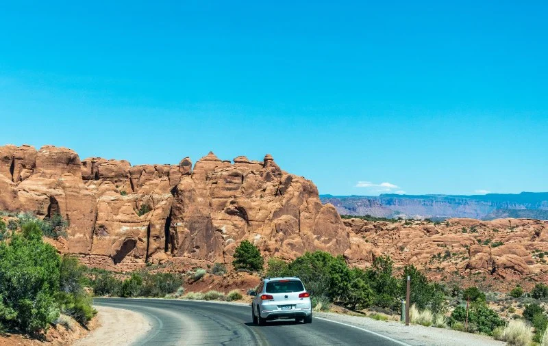 Tips for Using Your Rental Car on Scenic American Road Trips