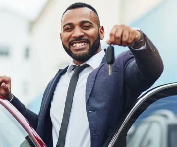 What Happens When You Return a Rental Car Late: Fees & Tips