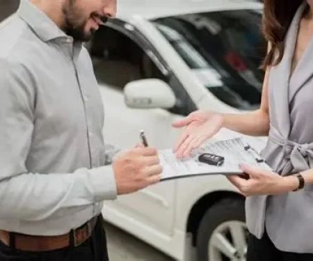 How to Choose Between Auto Insurance, CDW, and Personal Coverage When Renting | LifeStar Car Rental