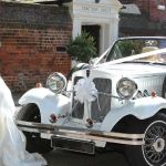 What to Expect When Renting a Car for an Out-of-Town Wedding