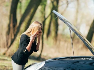 What to Do If Your Rental Car Breaks Down on the Road