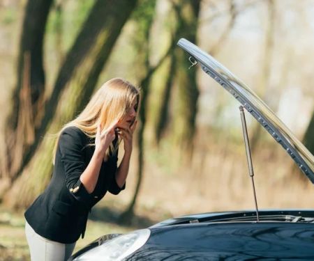 What to Do If Your Rental Car Breaks Down on the Road