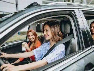 How to Get a Rental Car After a Flight Delay Without Stress